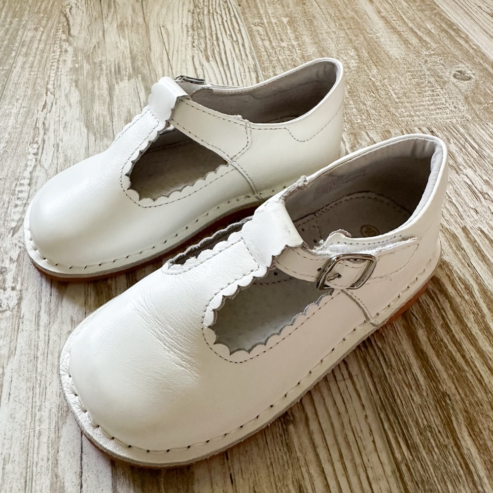 L’Amour Selina Scalloped T-Strap Mary Jane